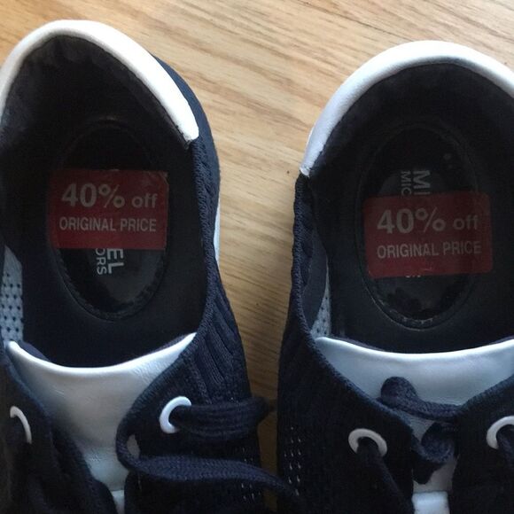 Michael Kors Skyler Shoes - Picture 11 of 12